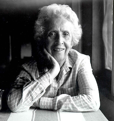 Margaret Lefranc, 1987. Photo by Singer